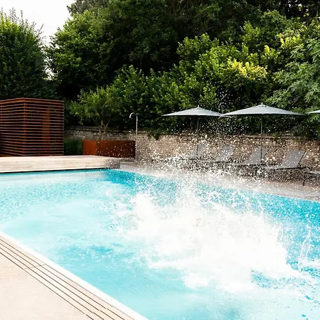 מלון Sweet Longa