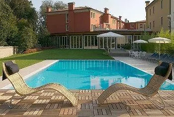 Hotel Sweet 4*